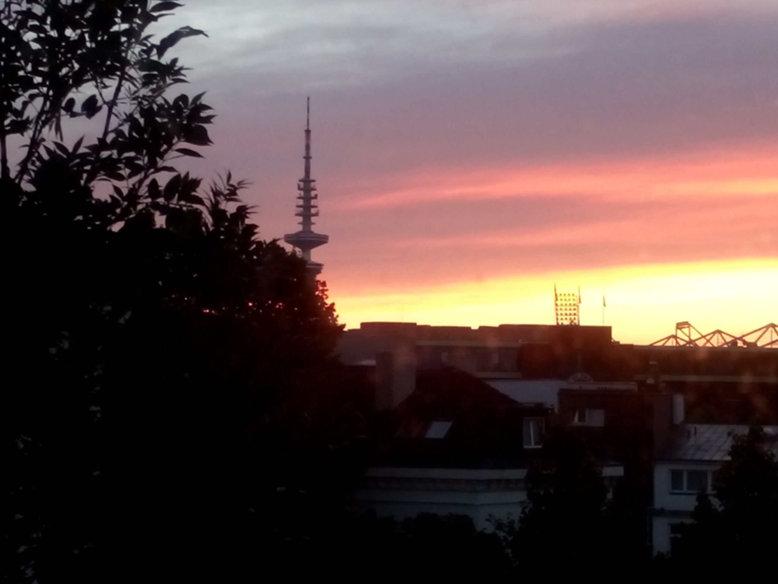 Sonnenaufgang St. Pauli