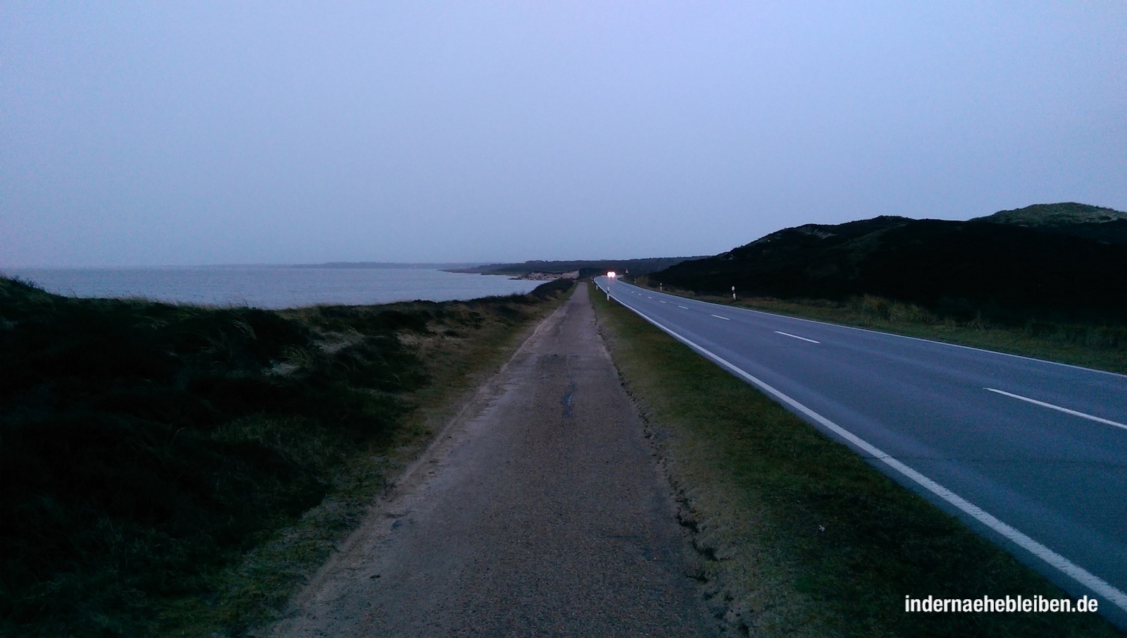 Road to Blidselbucht